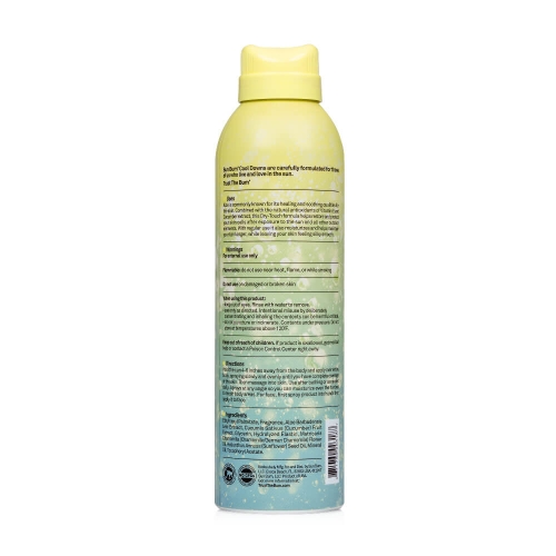 Lekki chłodzący spray Sun Bum, wzbogacony o ekstrakt z ogórka, nawilża po dniu na słońcu