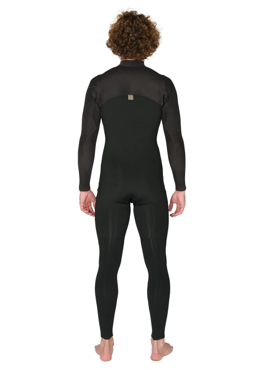 Pianka Vissla New Seas 4/3 mm z V-zip to wygoda i izolacja na Bałtyk, Portugalię i Maroko. Ekologiczny neopren, szczelne zapięcie.
