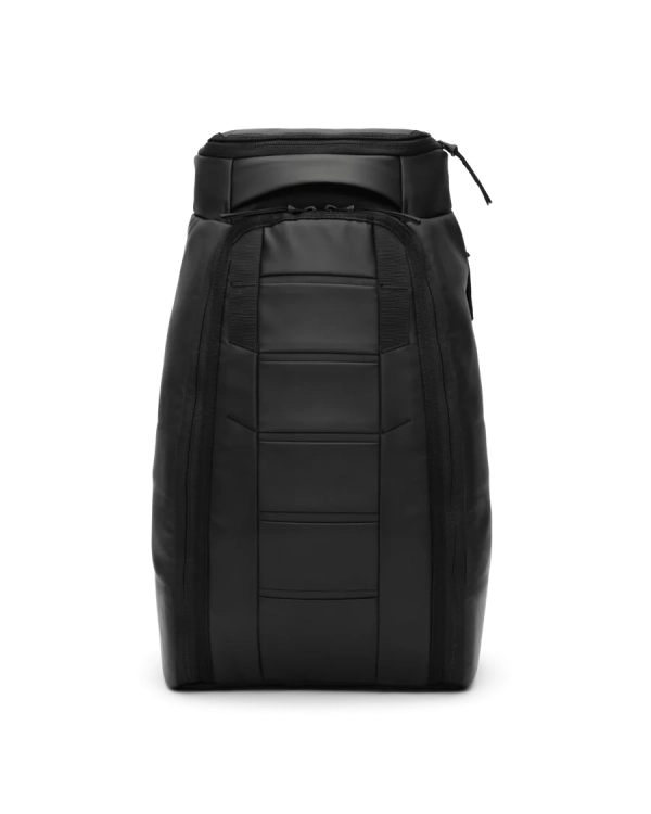 Plecak DB Hugger 20L to lekki, kompaktowy model na co dzień z ochroną laptopa i systemem Hook-Up.