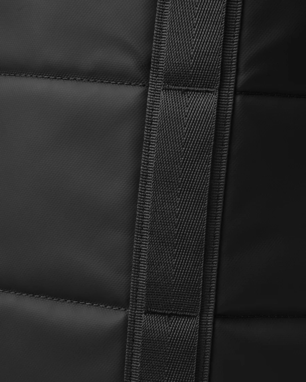 DB Roamer Duffel 25L – lekki plecak podróżny z miejscem na laptop