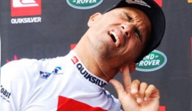 ucho surfera Kelly Slater