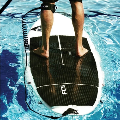 leash do surfingu rodzaje