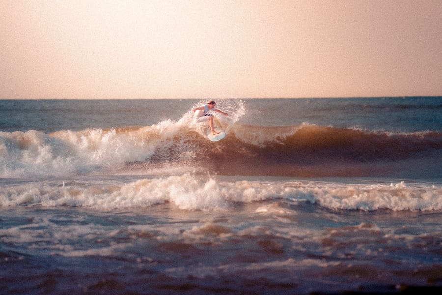   finał zawodów surfingowych
