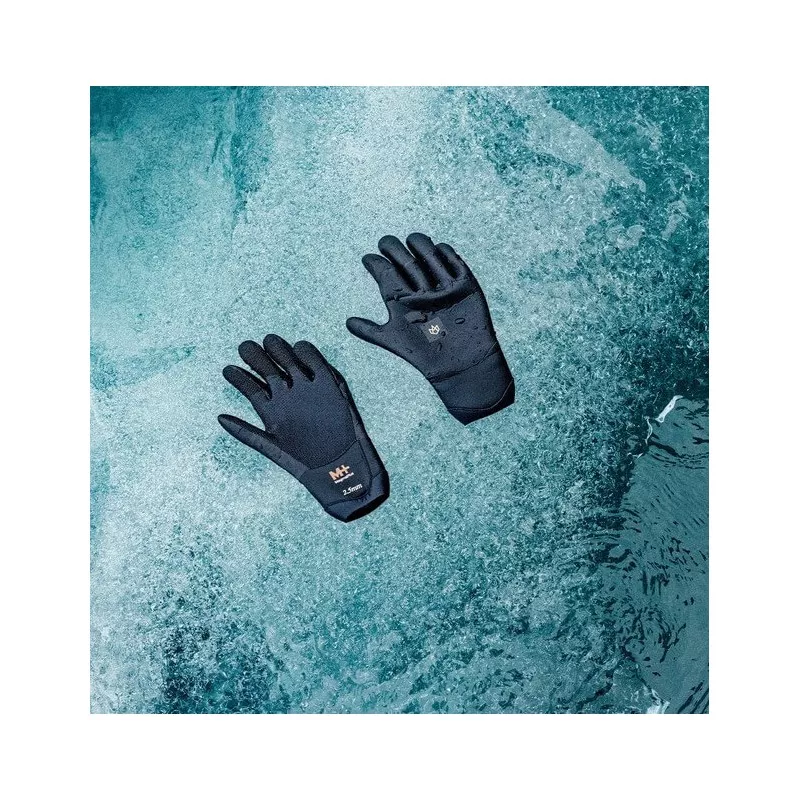 Ciepłe rękawice neoprenowe Manera Magma Gloves 2,5 mm Rękawice Manera Magma Gloves 2,5 mm z zaawansowanym dociepleniem Magma +