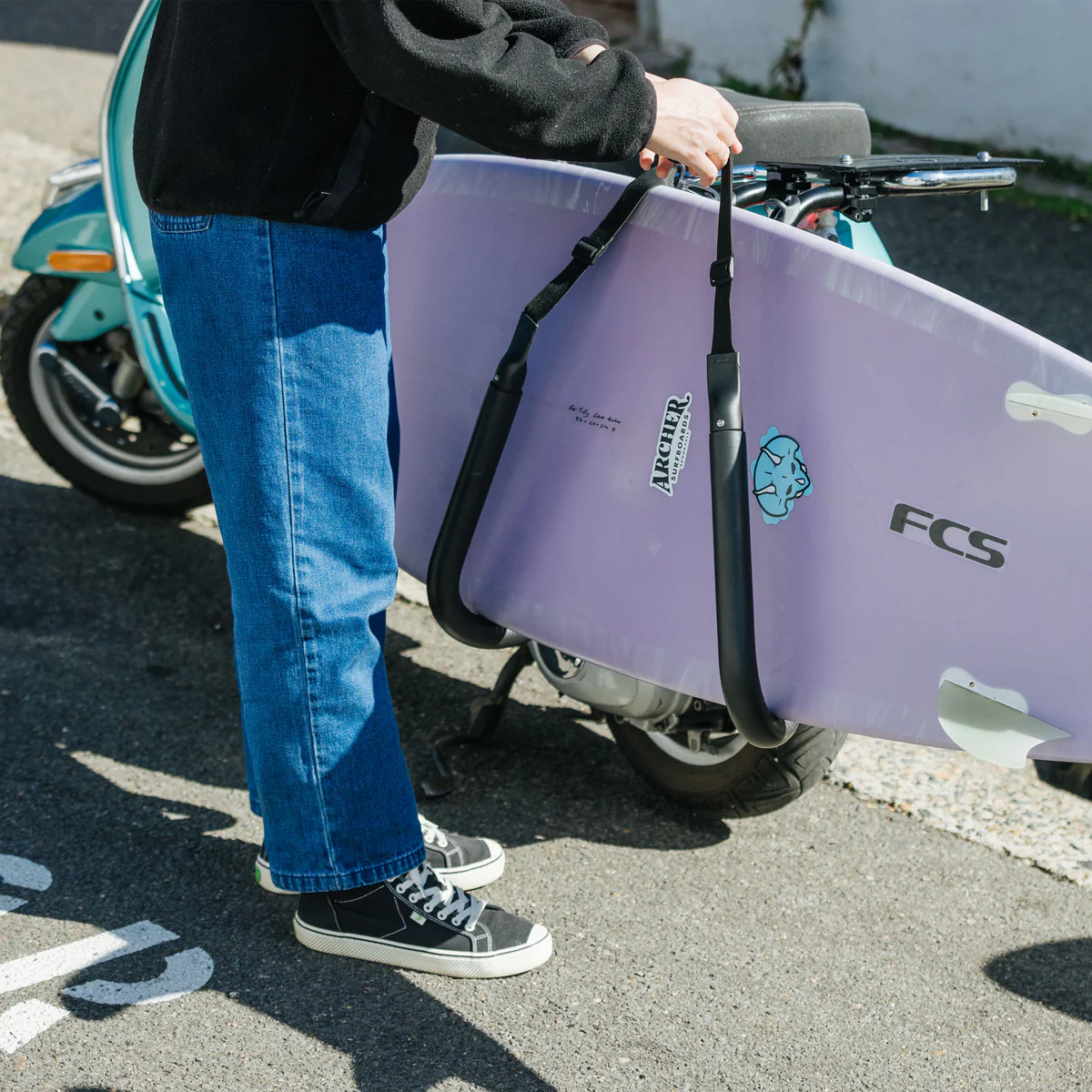 Bagażnik surfingowy na motor FCS Scooter Rack Rear Mount